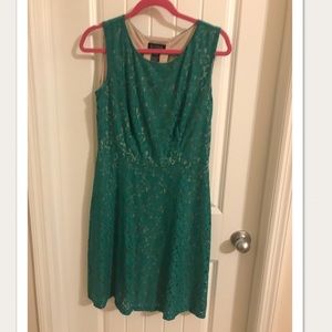 Emerald green lace dress!